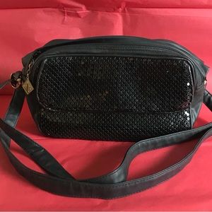 Whiting Davis Black Mesh faux leather Double sided shoulder/handbag adjust strap